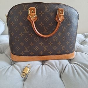 Louis Vuitton Alma Monogram Bag